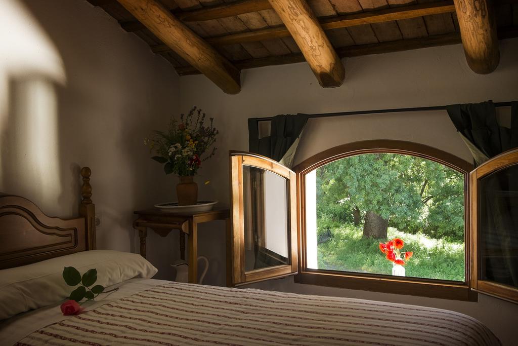 El Molino Del Corcho Apartman Cazalla de la Sierra Kültér fotó
