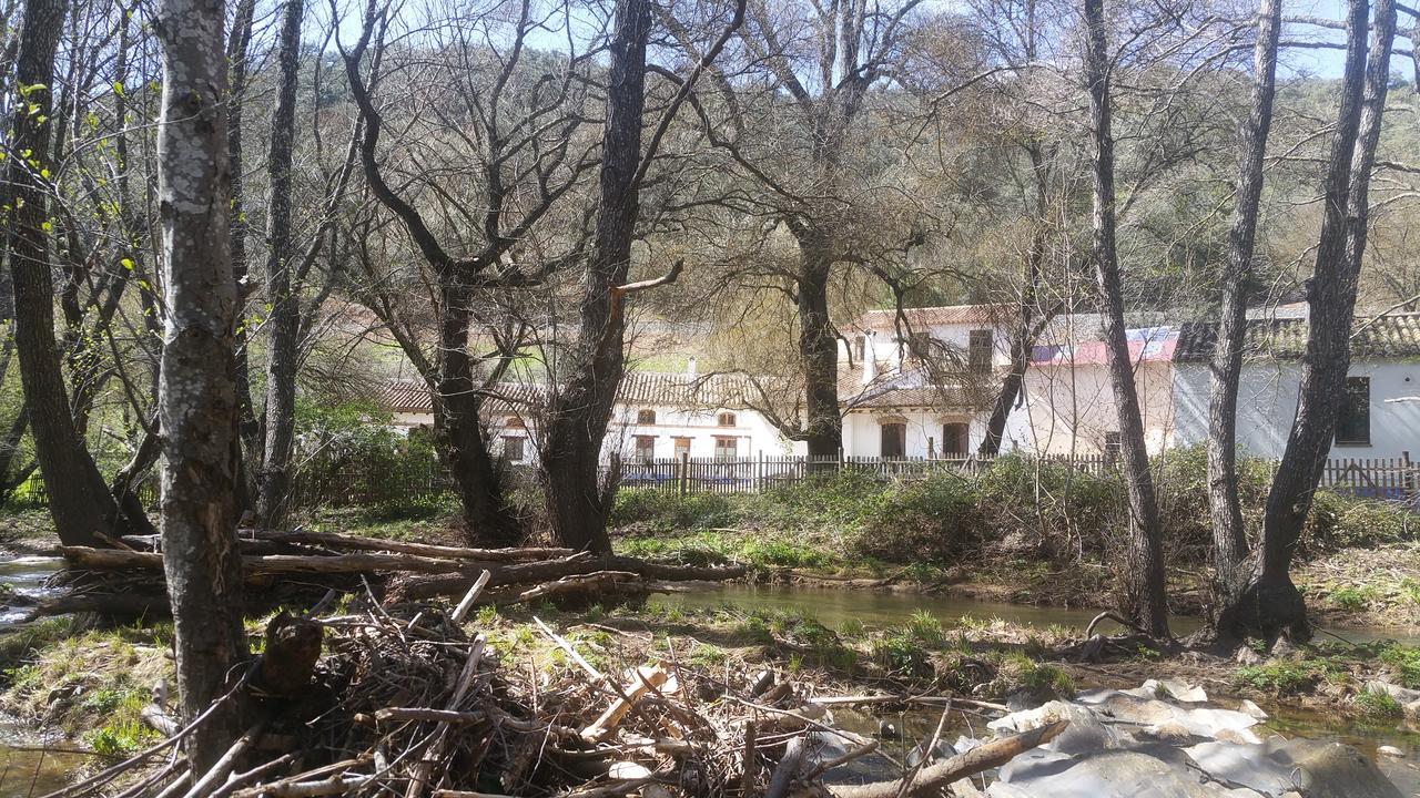 El Molino Del Corcho Apartman Cazalla de la Sierra Kültér fotó