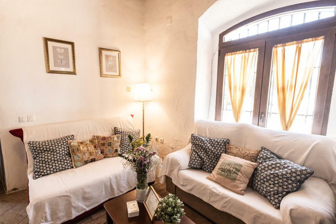 El Molino Del Corcho Apartman Cazalla de la Sierra Kültér fotó